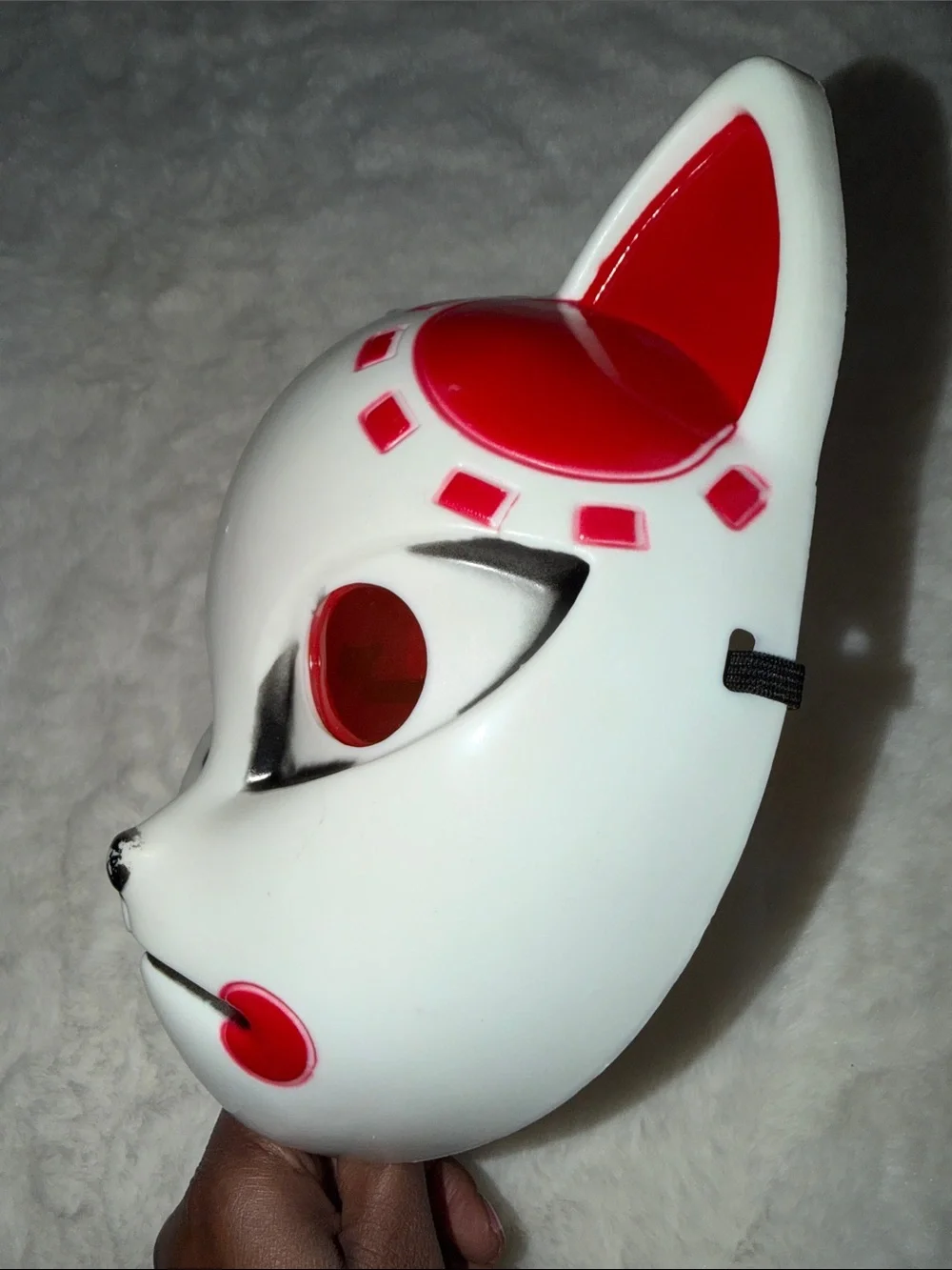 White and Red Cat Face Mask for Pets - Decorative Pet Accessory